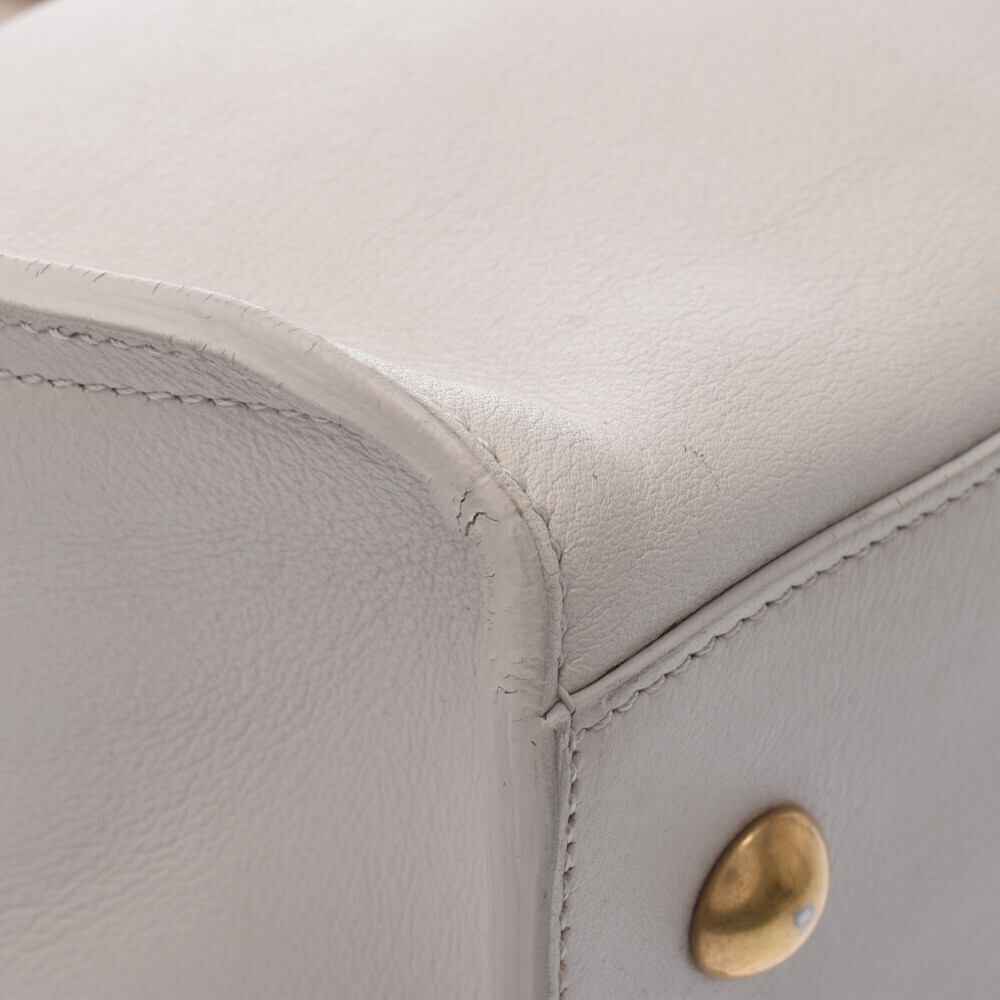SAINT LAURENT Cabas Ivory White Leather Handbag - Picture 6 of 11